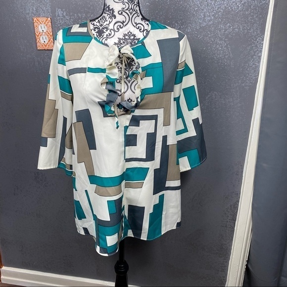 Lauren Moffatt retro vibe green white gray geometric keyhole ruffle long tunic - Picture 2 of 8